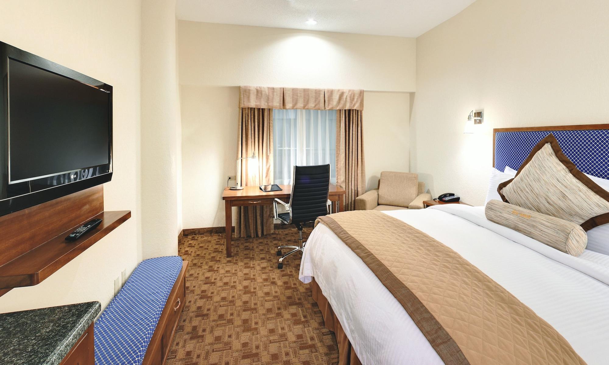 Wyndham Garden Baronne Plaza Hotel New Orleans Exterior foto