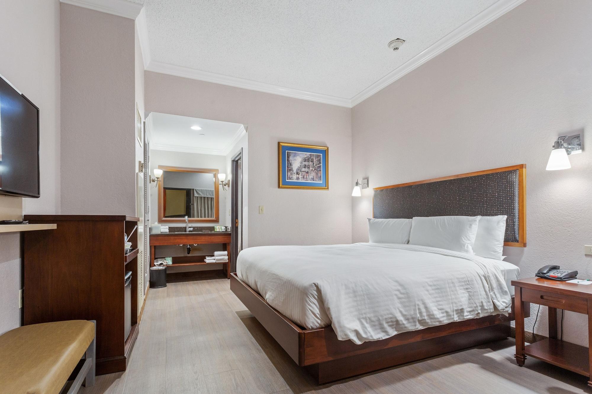 Wyndham Garden Baronne Plaza Hotel New Orleans Exterior foto